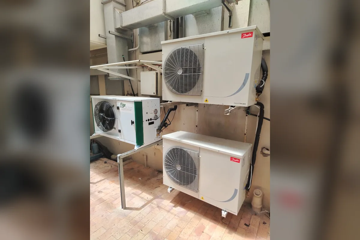 Danfoss and Friga condensing units for commercial cold room installation