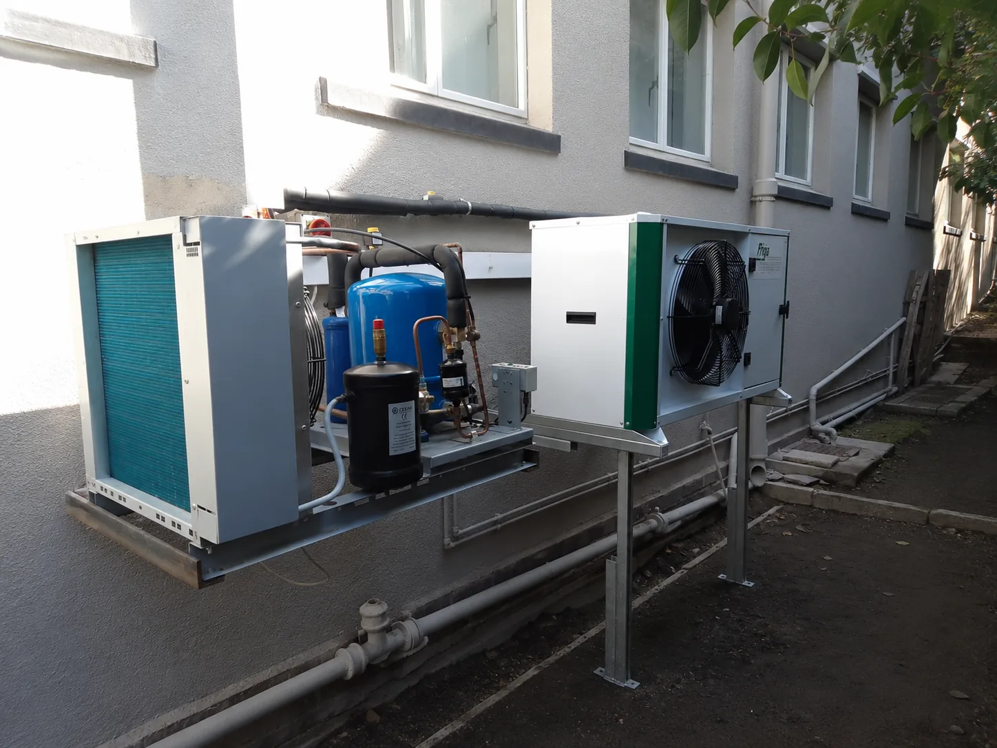 Outdoor refrigeration system installed for the school cold room and freezer